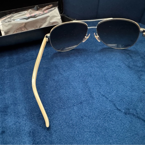 Ralph Lauren Gold Aviator Sunglasses - Picture 3 of 5